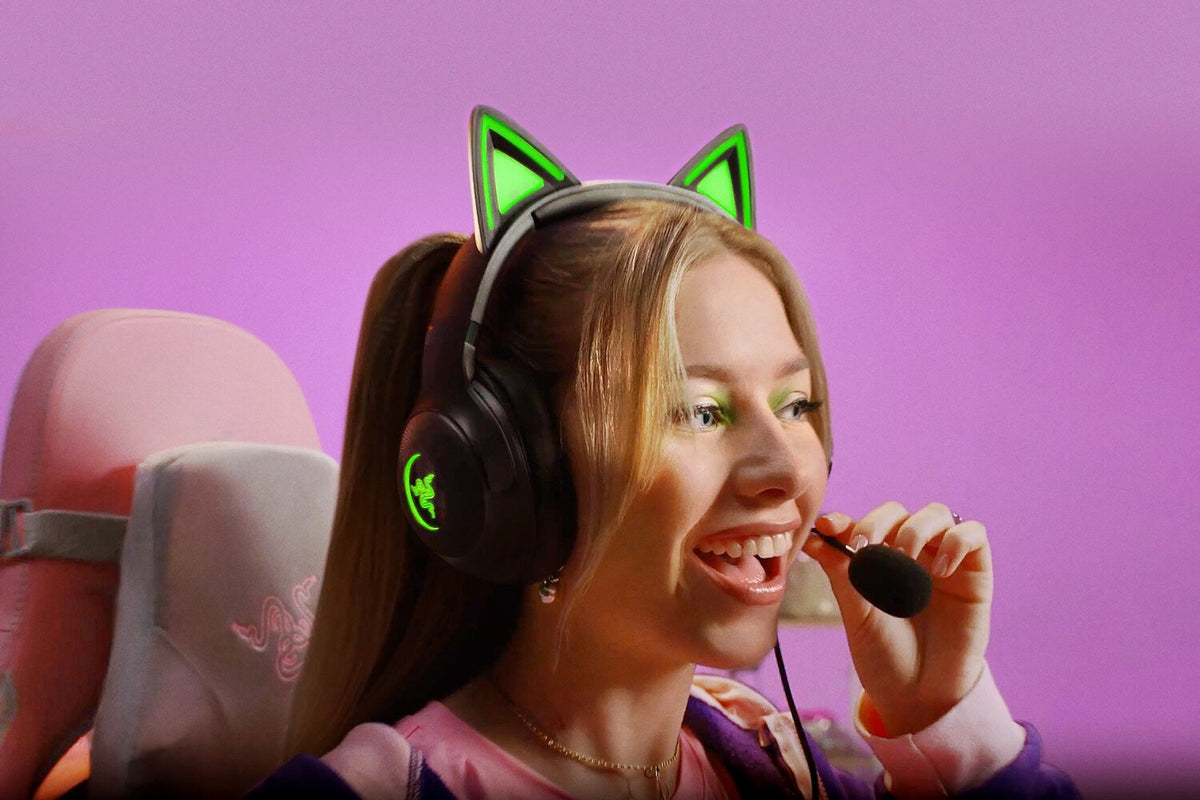 Razer Kraken Kitty V2 - USB Wired Gaming Headset in Black