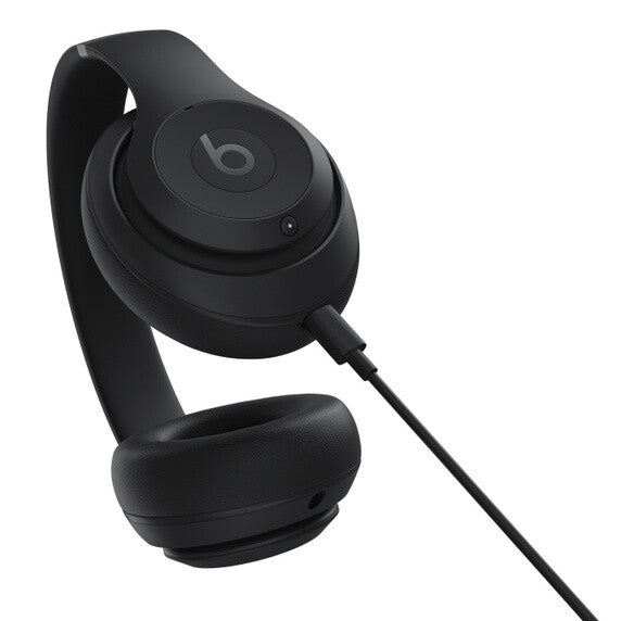 Apple Beats Studio Pro - USB Type-C Wired &amp; Wireless Bluetooth Headset in Black