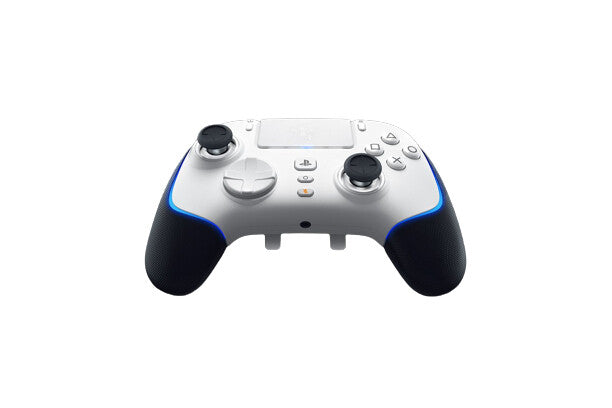 Razer Wolverine V2 Pro - Wired &amp; Wireless Gamepad in White for PC / PS5