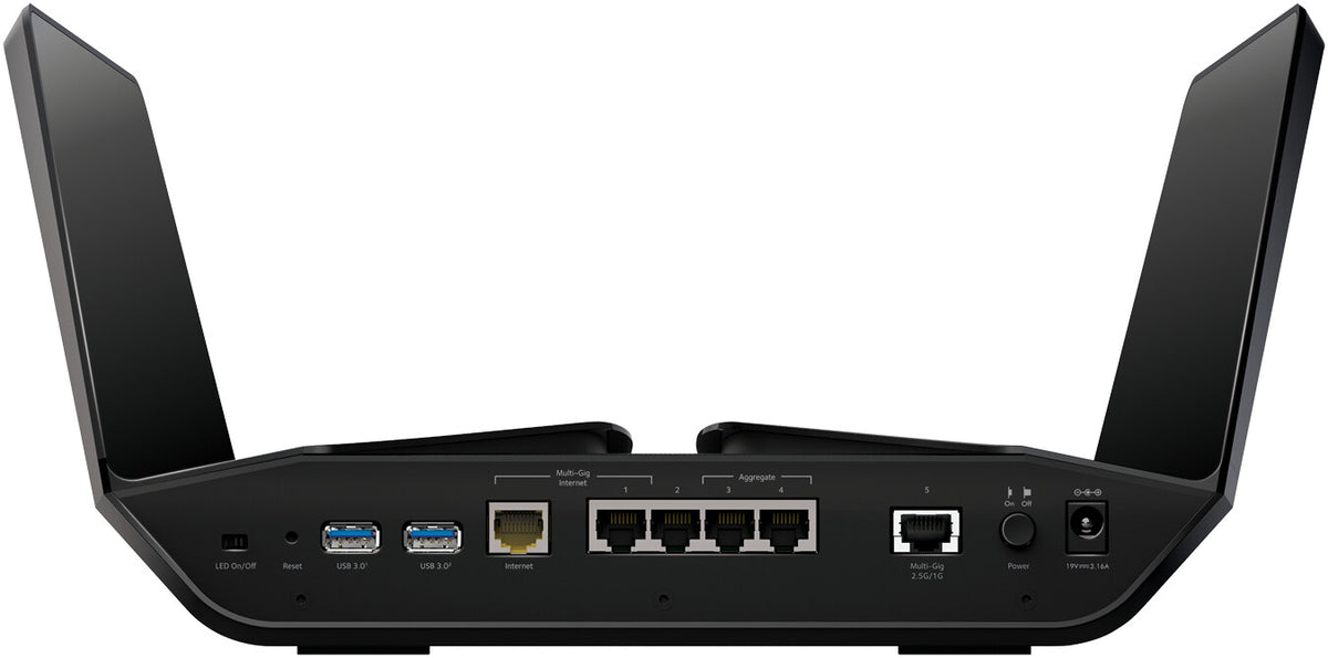 NETGEAR RAX200 - Gigabit Ethernet Tri-band (2.4 GHz / 5 GHz / 5 GHz) wireless router in Black