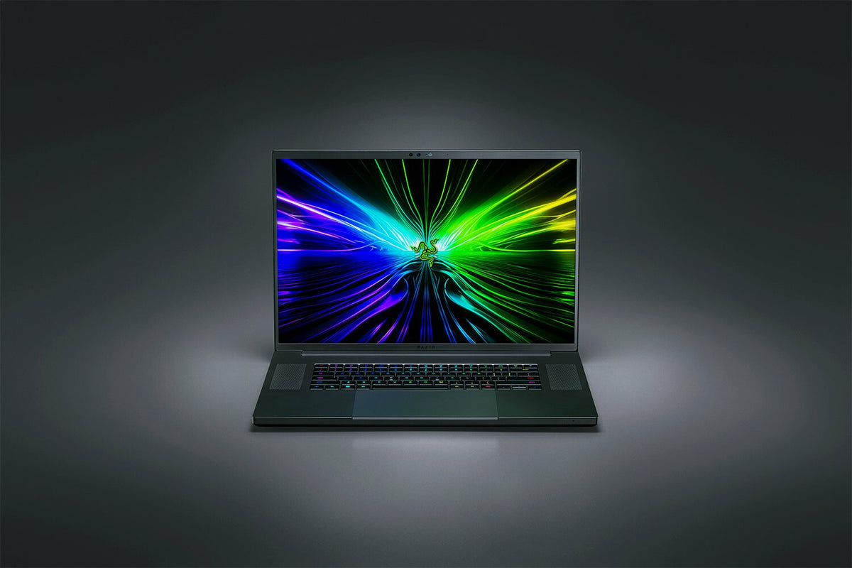 Razer Blade 18 Laptop - 45.7 cm (18&quot;) - Intel® Core™ i9-14900HX - 32 GB DDR5-SDRAM - 1 TB SSD - NVIDIA GeForce RTX 4070 - Wi-Fi 7 - Windows 11 Home - Black