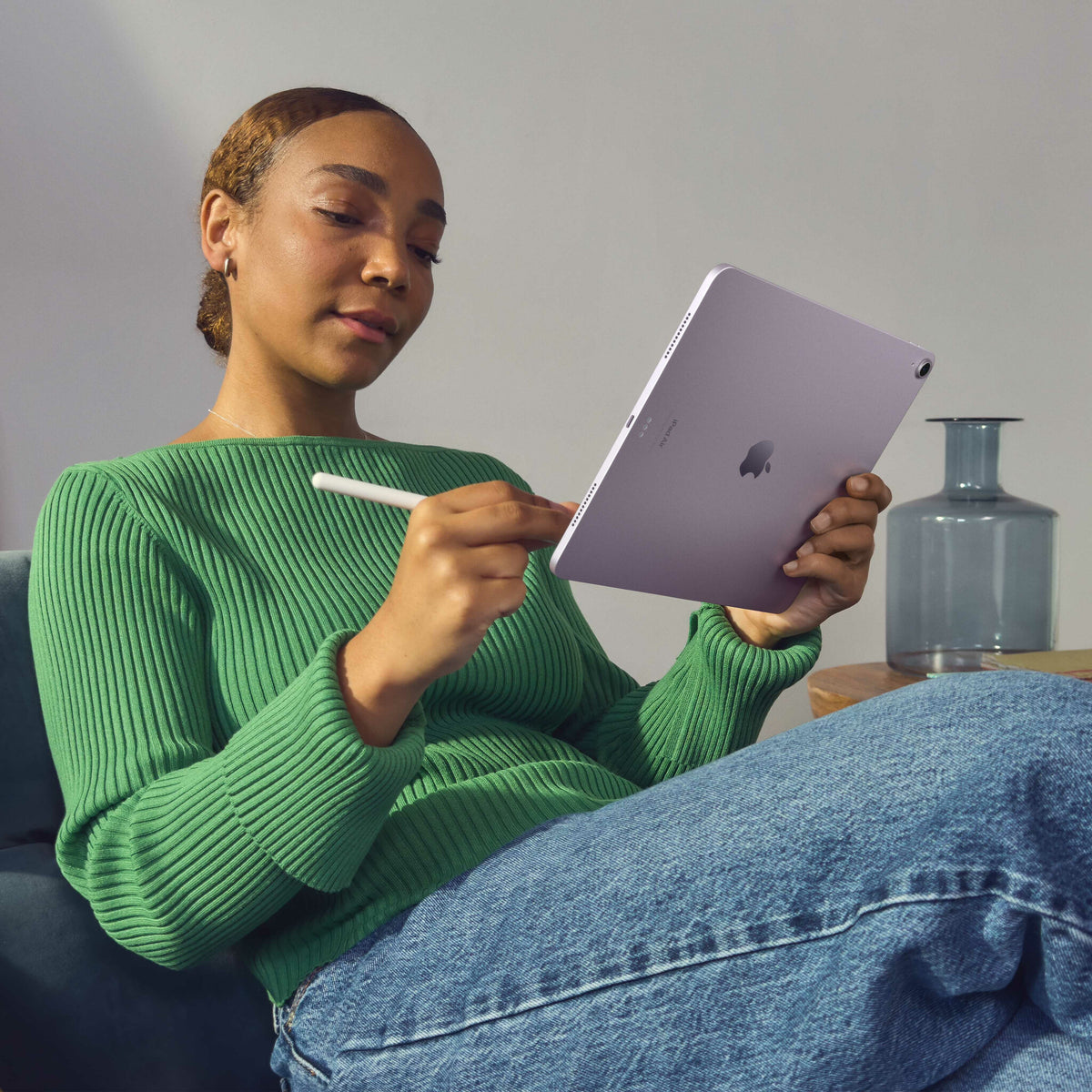 Apple iPad Air (2024) - 27.9 cm (11&quot;) - Apple M2 - 1 TB - Wi-Fi 6E + Cellular - iPadOS 17 - Purple